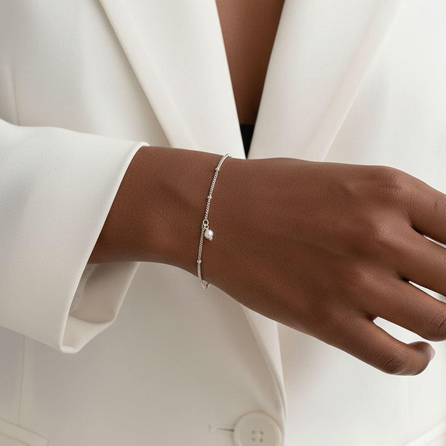 Pearl's Solitaire Bracelet