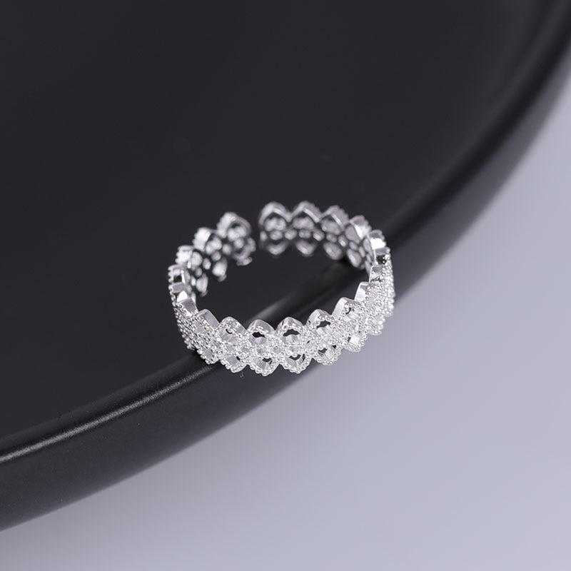 Lucy Lacy Delight Ring